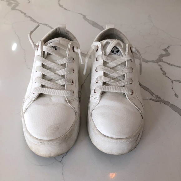 Roxy Sheilahh Platform Sneaker - Picture 2 of 4